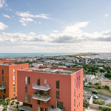 "Bien Vivre Ensemble" Aux Marches Du Soleil - Chambres Privees Chez L'Habitant Dans Appartement Partage Sete Exterior photo