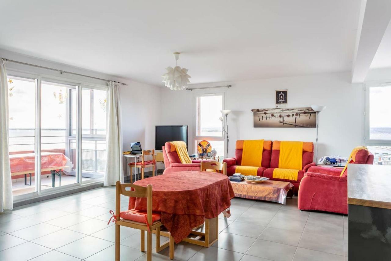 "Bien Vivre Ensemble" Aux Marches Du Soleil - Chambres Privees Chez L'Habitant Dans Appartement Partage Sete Exterior photo